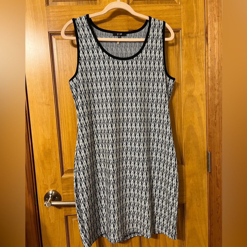 PRICE DROP: Burr Fashion Yest Netherlands Black and White Patterned Dress